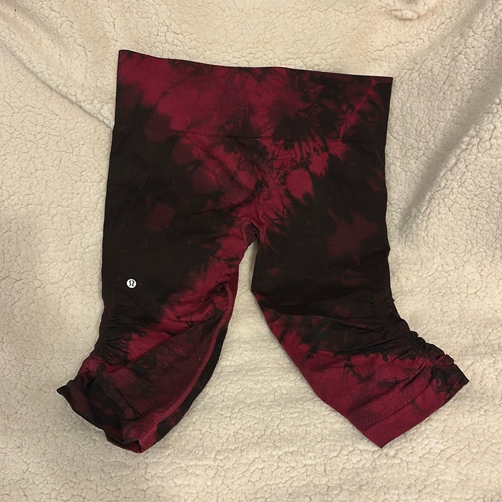 Lululemon crop size 10